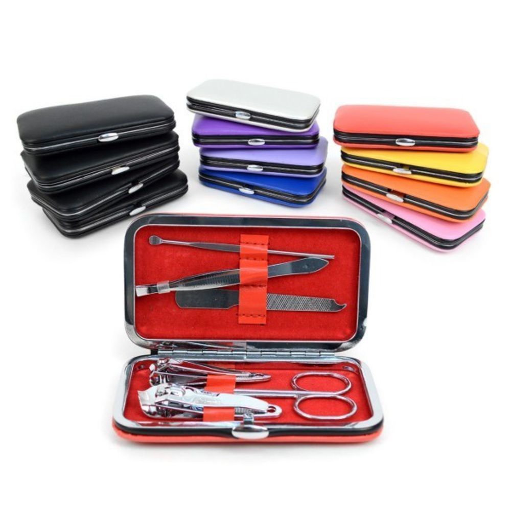Travel Groom Set- Pink Faux Leather Shell Case - NWT